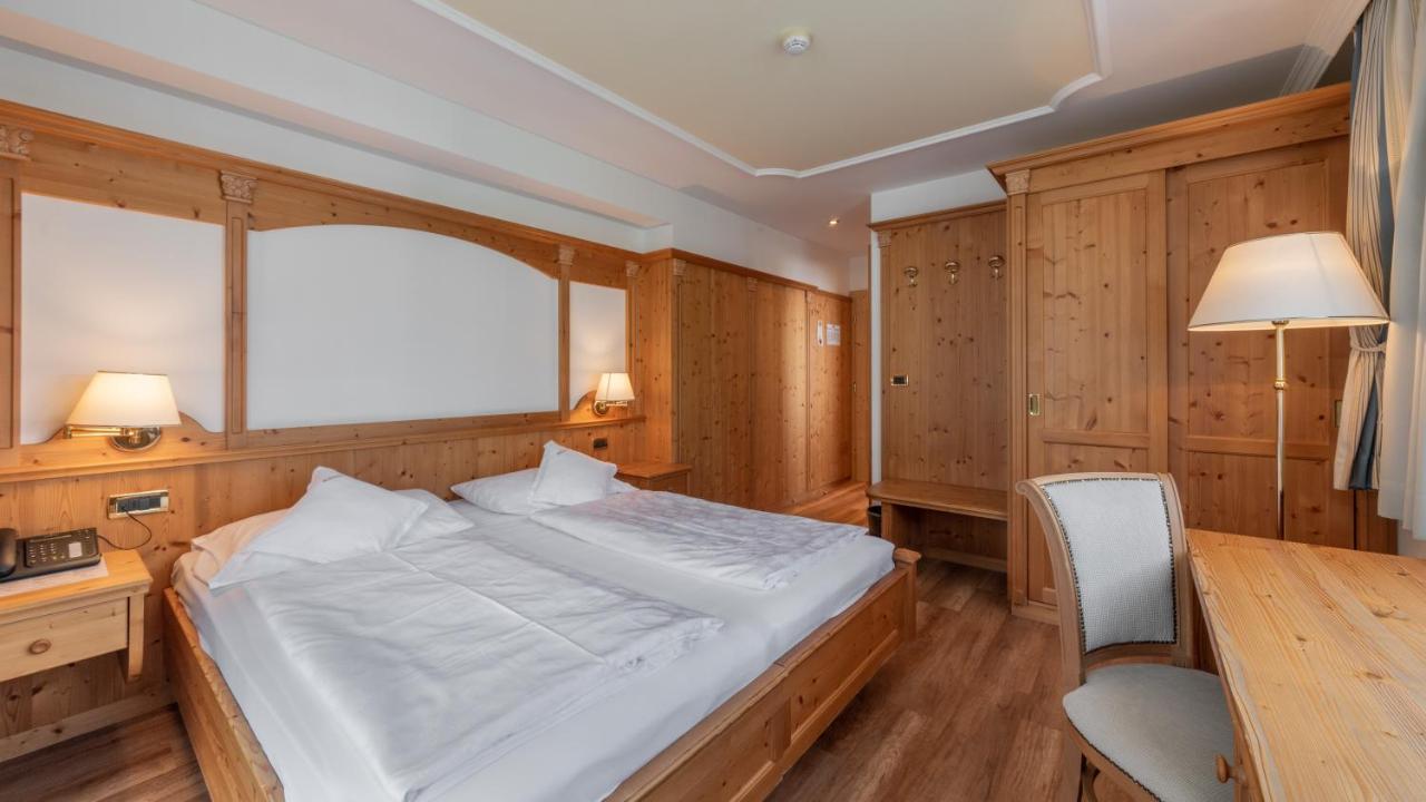 Hotel Armin Сельва-ді-Валь-Гардена Екстер'єр фото