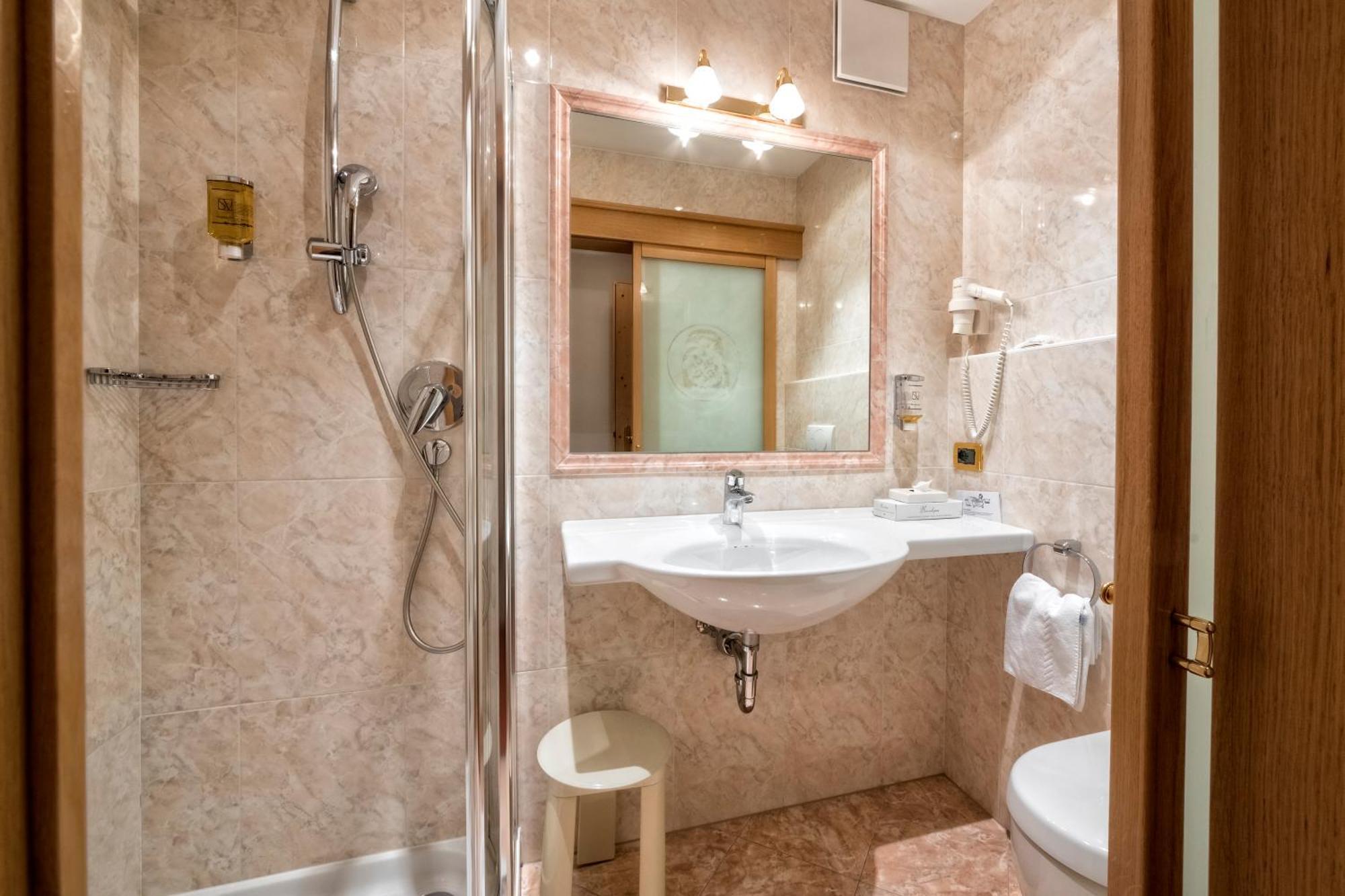 Hotel Armin Сельва-ді-Валь-Гардена Екстер'єр фото